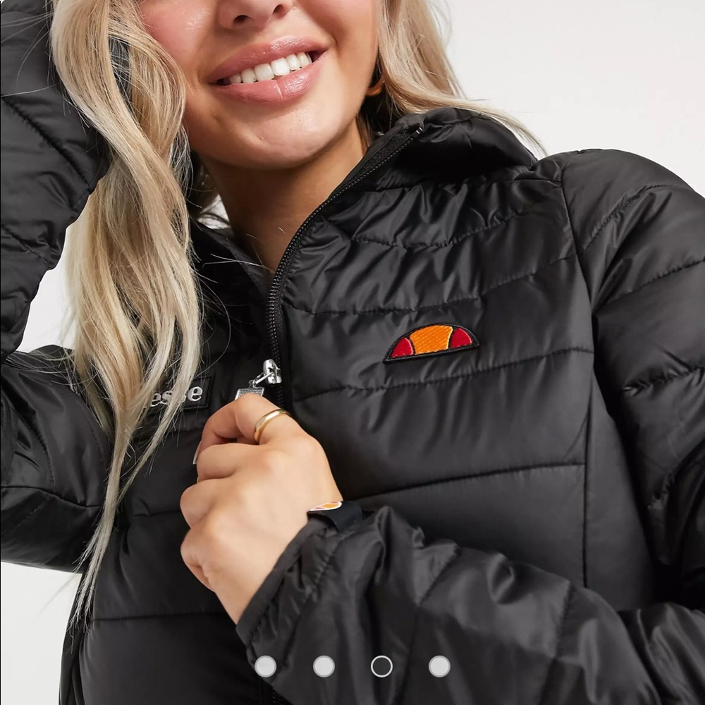 Ellesse sz 6 black padded jacket NWOT
